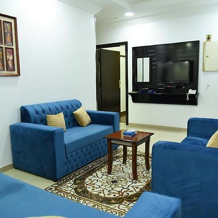 شقق جنان المفروشة Jenaan Apartments Nadzsran Kültér fotó